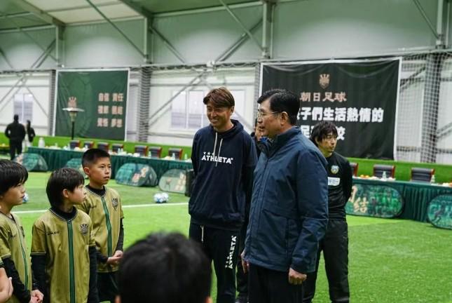 楊旭：日本足球6-14歲基礎打得很好，中國青訓把刻苦丟了